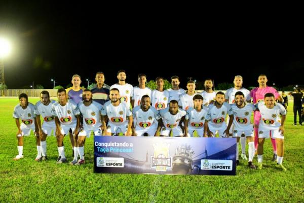 Copa Floriano 2025 inicia quartas de final com goleada e est&aacute;dio lotado(Imagem:Secom)