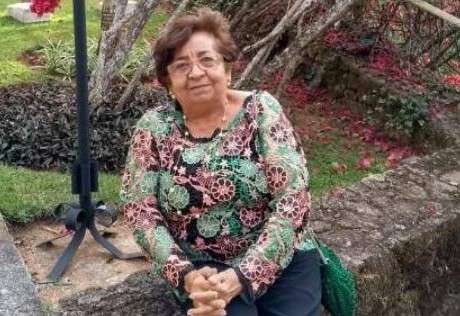 Mãe da jornalista Hoslânia Marques morre de Covid-19 em Floriano