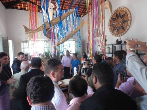 Reforma do Espa&ccedil;o Cultural Christino Castro &eacute; inaugurada em Floriano.(Imagem:FlorianoNews)