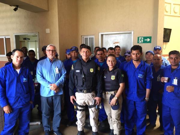 Prf realiza evento em alus&atilde;o ao Maio Amarelo(Imagem:Divulga&ccedil;&atilde;o/PRF)