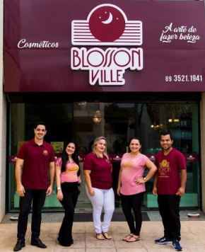 Blosson Ville reinaugura novas instalações na cidade de Floriano