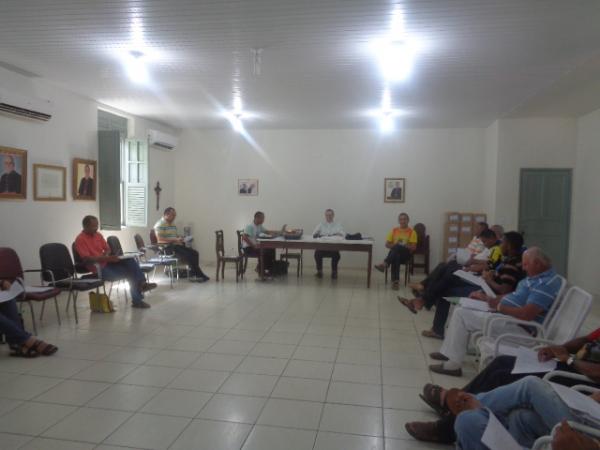 Diocese de Floriano realiza reunião geral do Clero