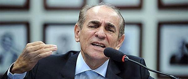 Marcelo Castro diz à Folha de São Paulo que teve R$ 428 mi de suas emendas vetadas por Ciro Nogueira