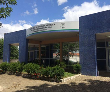 Homem é morto por proprietário após invadir residência na capital