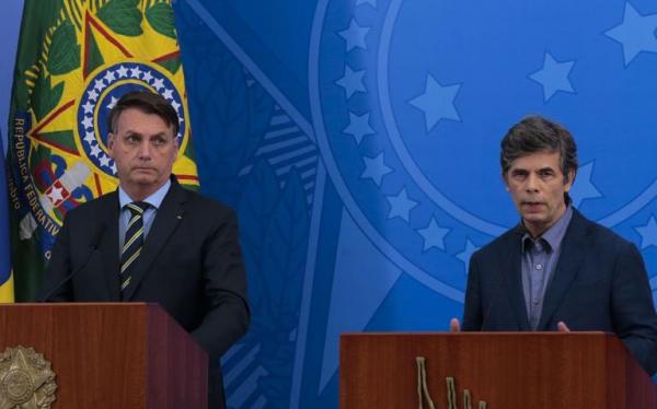 Ao falar de testagem em massa, Nelson Teich deixa mais perguntas do que respostas