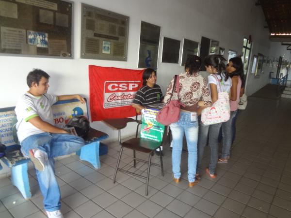 UESPI realiza vota&ccedil;&atilde;o do Plebiscito Nacional em Defesa da Educa&ccedil;&atilde;o P&uacute;blica.(Imagem:FlorianoNews)