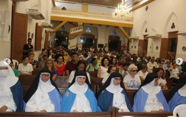 Dom Edivalter Andrade encerra capítulo na Diocese de Floriano com emocionante celebração de envio.(Imagem:Reprodução/Instagram)