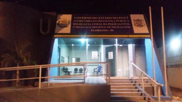 Homem é detido por roubo a transeunte em Floriano