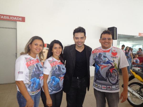 Concession&aacute;ria Honda comemorou o Dia do Motociclista.(Imagem:FlorianoNews)