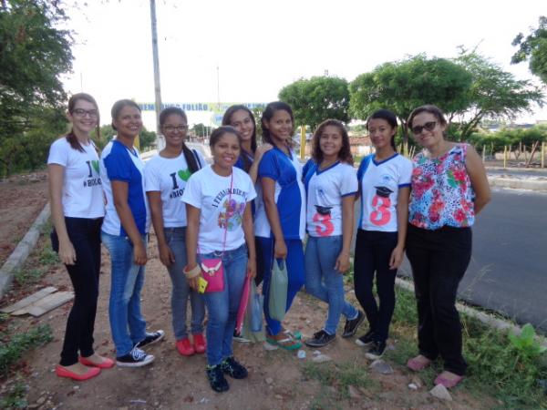 Alunos realizam visita às margens do Rio Parnaíba