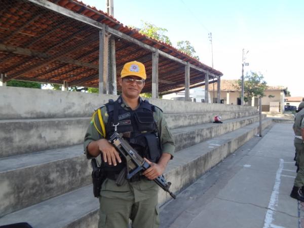 Pol&iacute;cia Militar de Floriano recebe refor&ccedil;o do BPRE e CPRV(Imagem:FlorianoNews)