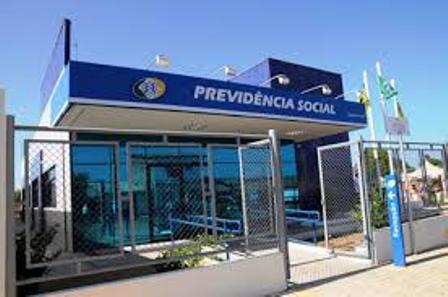 Governo mantém superintendente do INSS e muda dirigentes do MDA e Chesf