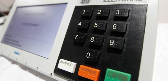 Teste com hacker mostra que ninguém conseguiu fraudar votação, diz TSE