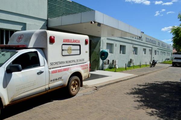 Dono de bar é suspeito de esfaquear cliente no peito após ser chamado de "corno" no Piauí