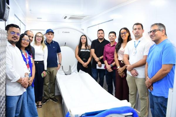 Floriano inicia atendimentos na Carreta da Tomografia e amplia acesso a exames especializados