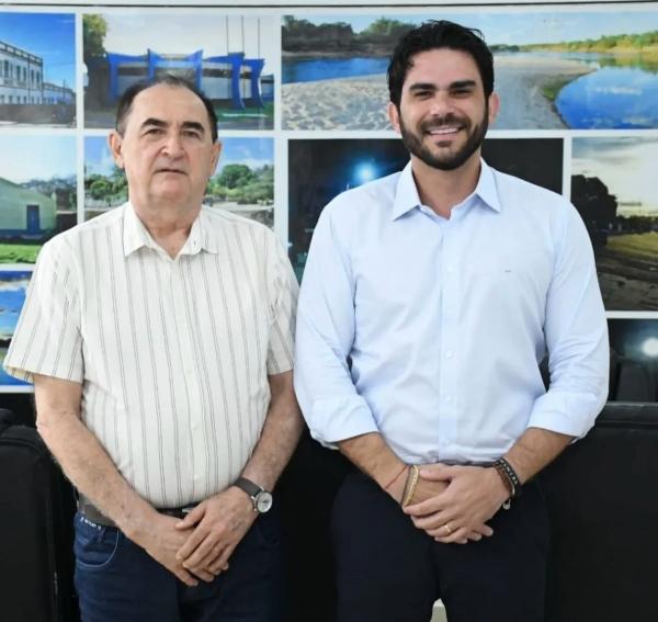 Prefeito Ant&ocirc;nio Reis e Dr. Marcus Kalume(Imagem:Reprodu&ccedil;&atilde;o)