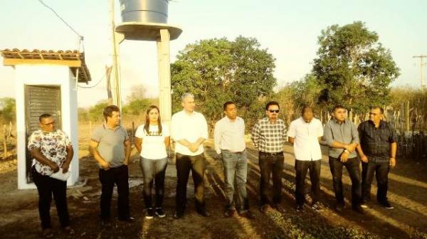 Comunidade Lameiro &eacute; contemplada com sistema de abastecimento de &aacute;gua.(Imagem:FlorianoNews)