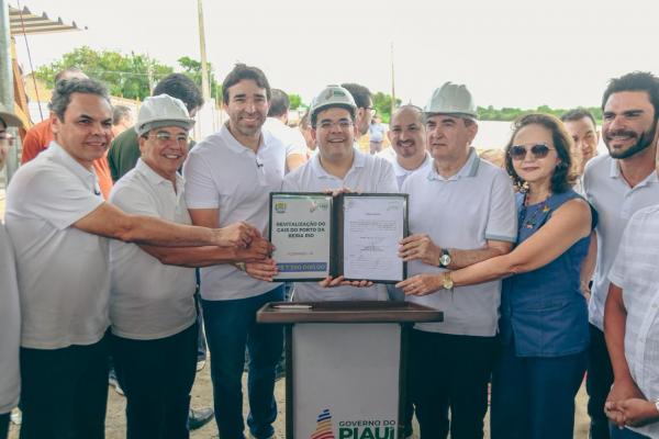Rafael fiscaliza obras de revitalização do Cais da Beira Rio, que vai impulsionar turismo e economia