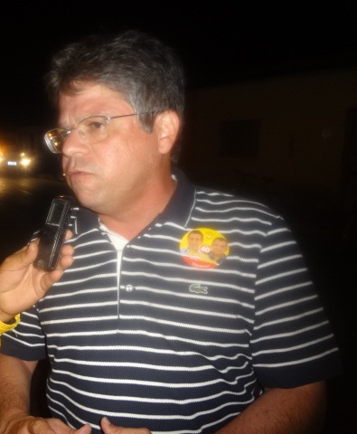''Dias melhores aguarda a cidade de Floriano'', citou Gustavo Neiva