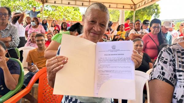 Interpi finaliza 2024 com mais de 20 mil pessoas beneficiadas com títulos de terras