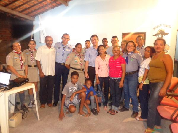 Escoteiros realizam reuni&atilde;o com gestor municipal.(Imagem:FlorianoNews)
