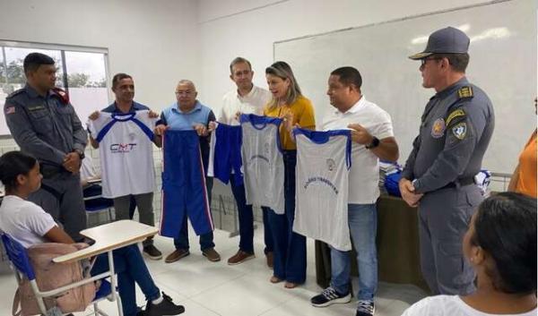 Colégio Militar Tiradentes realiza entrega de fardamento e marca novo começo em Barão de Grajaú