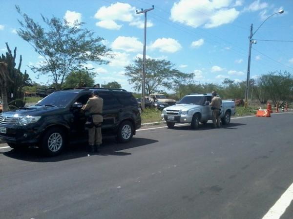 PRF no Piauí restringe circulação de caminhões durante Semana Santa