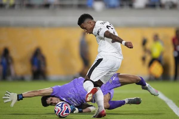 Heróis de Fluminense e Al-Hilal, Fábio e Bono tentam fazer história por vaga na semifinal