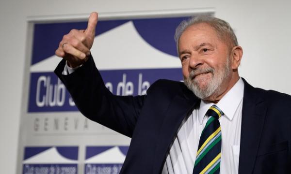 Pesquisa: Lula tem 45% e vence todos os candidatos no 2º turno