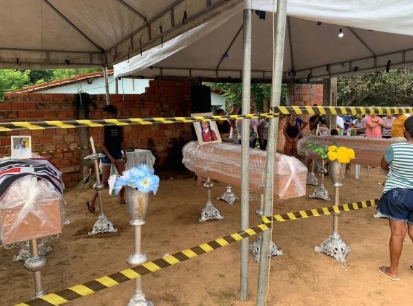  Corpos dos &uacute;ltimos piauienses mortos em trag&eacute;dia em SP s&atilde;o velados sob forte como&ccedil;&atilde;o em S&atilde;o Pedro do Piau&iacute;.(Imagem:Laura Moura/ g1 PI )
