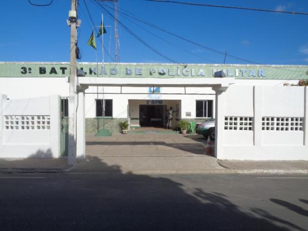 PM registra casos de arrombamento e furto de motocicleta em Floriano