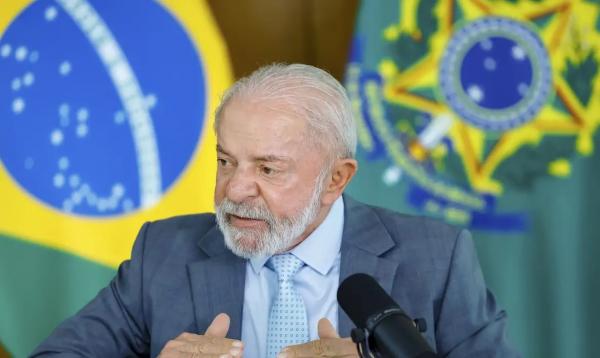 "Fizeram conosco, a gente vai fazer com eles", diz Lula sobre EUA