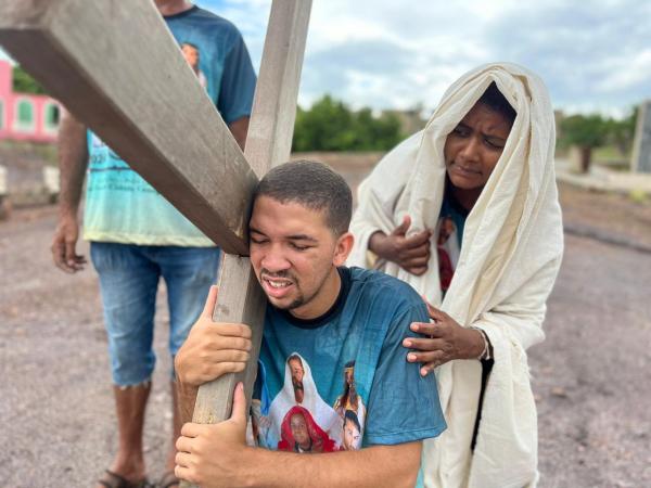 Atrizes comentam relevância de personagens femininos ao retratarem Paixão de Cristo