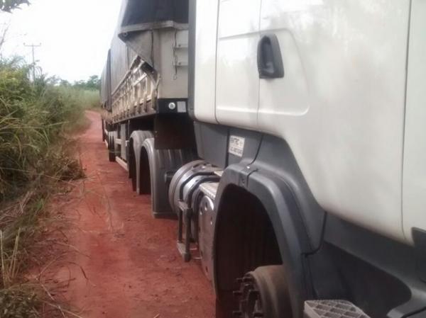 PM do Piauí prende suspeitos de sequestrar motoristas e roubar pneus