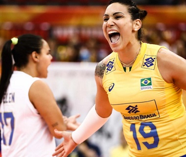Brasil vence a Holanda e mantém esperança no Mundial