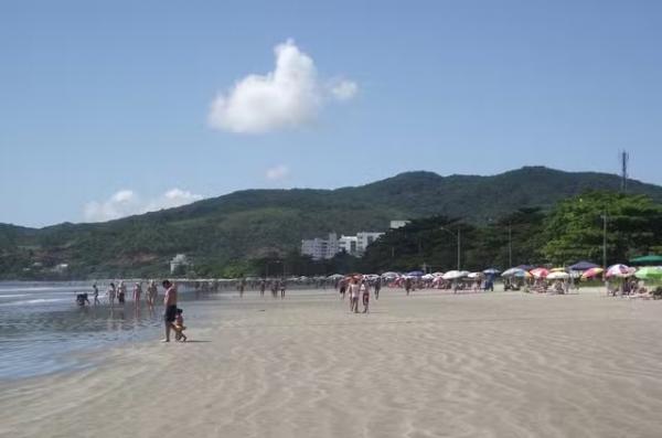 Destino paradisíaco de SC tem concurso com salários de até R$ 13 mil
