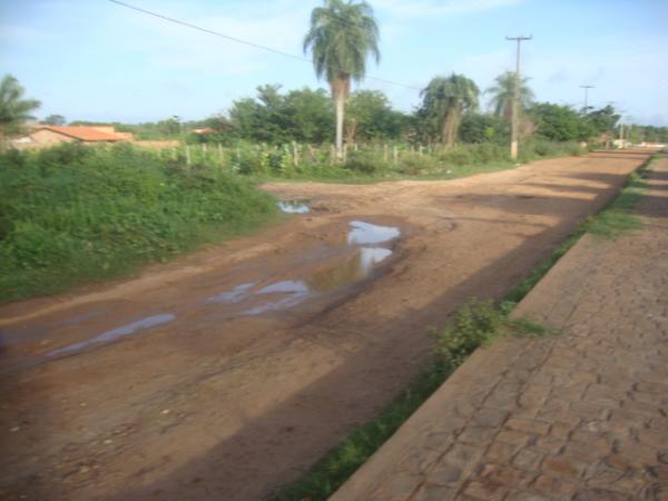 Quando chove a situa&ccedil;ao fica ca&oacute;tica nesse ponto(Imagem:reda&ccedil;ao)