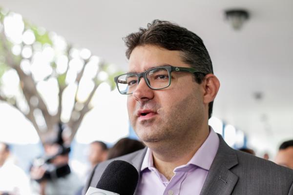 Luciano Nunes avalia saída de Lucy Silveira e Sílvio do PSDB