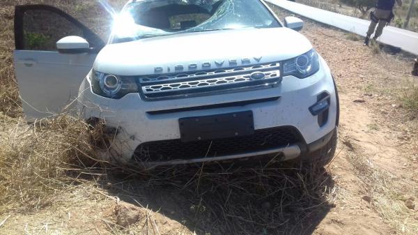 Passageiro teve morte imediata na BR-135 com o acidente. (Imagem:Divulga&ccedil;&atilde;o/PRF)