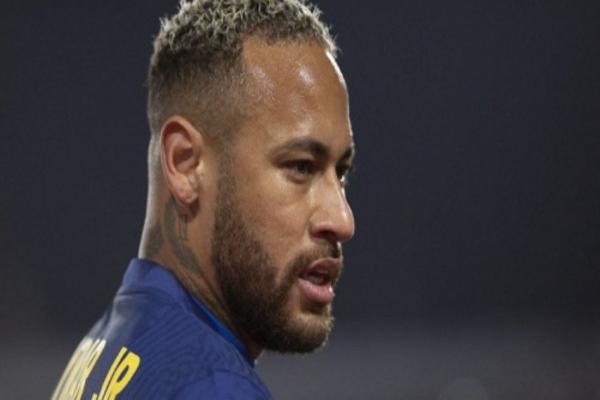 Neymar é elogiado por Pochettino: pronto para voltar à titularidade do PSG