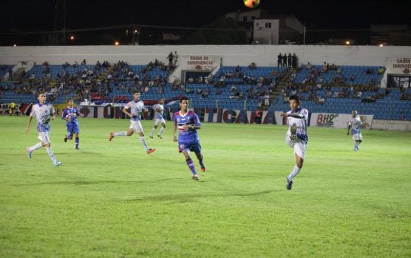 Maranh&atilde;o e Parnahyba ficaram no empate pela S&eacute;rie D do Brasileiro.(Imagem:De Jesus/O Estado)