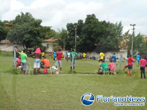 Dia do Trabalho &eacute; comemorado com torneio esportivo em Floriano.(Imagem:FlorianoNews)