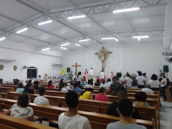 Cruz Peregrina chega a Floriano e &eacute; recebida pelos fi&eacute;is(Imagem:FlorianoNews)