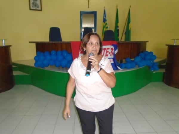 Professora Léa Almeida(Imagem:FlorianoNews)