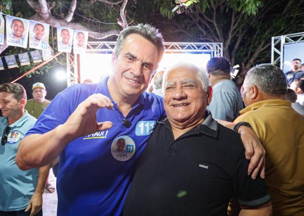 Ciro recebe reconhecimento, em Pedro II, como o político que mais trouxe benefícios para o estado(Imagem:Ascom )
