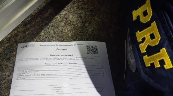 Integrante de quadrilha de assalto a banco é preso na BR-316
