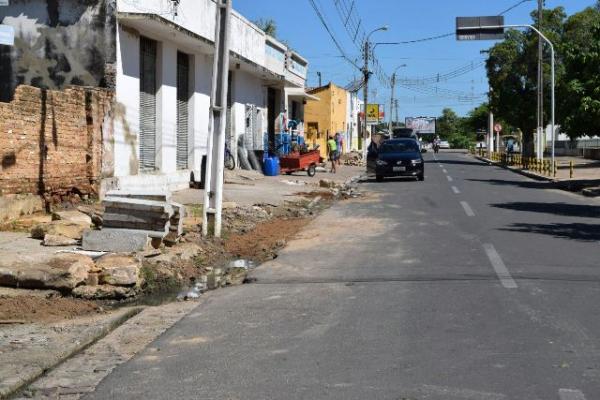 Gestão de Gilberto Júnior investe em mobilidade urbana no centro de Floriano