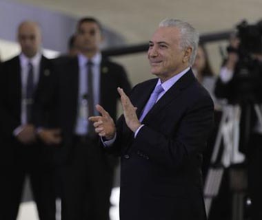 Temer diz deixar cargo com sensação do dever cumprido