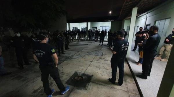 Pol&iacute;cia Civil e Minist&eacute;rio P&uacute;blico realizam opera&ccedil;&atilde;o.(Imagem:Divulga&ccedil;&atilde;o/PC-PI)