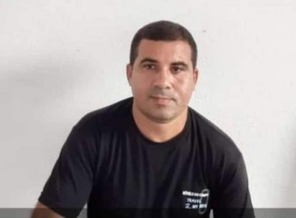 Motociclista morre após invadir a preferencial e colidir com carro na BR-343 em Teresina, diz PRF